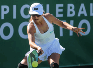 anna leigh waters awl serving a pickleball